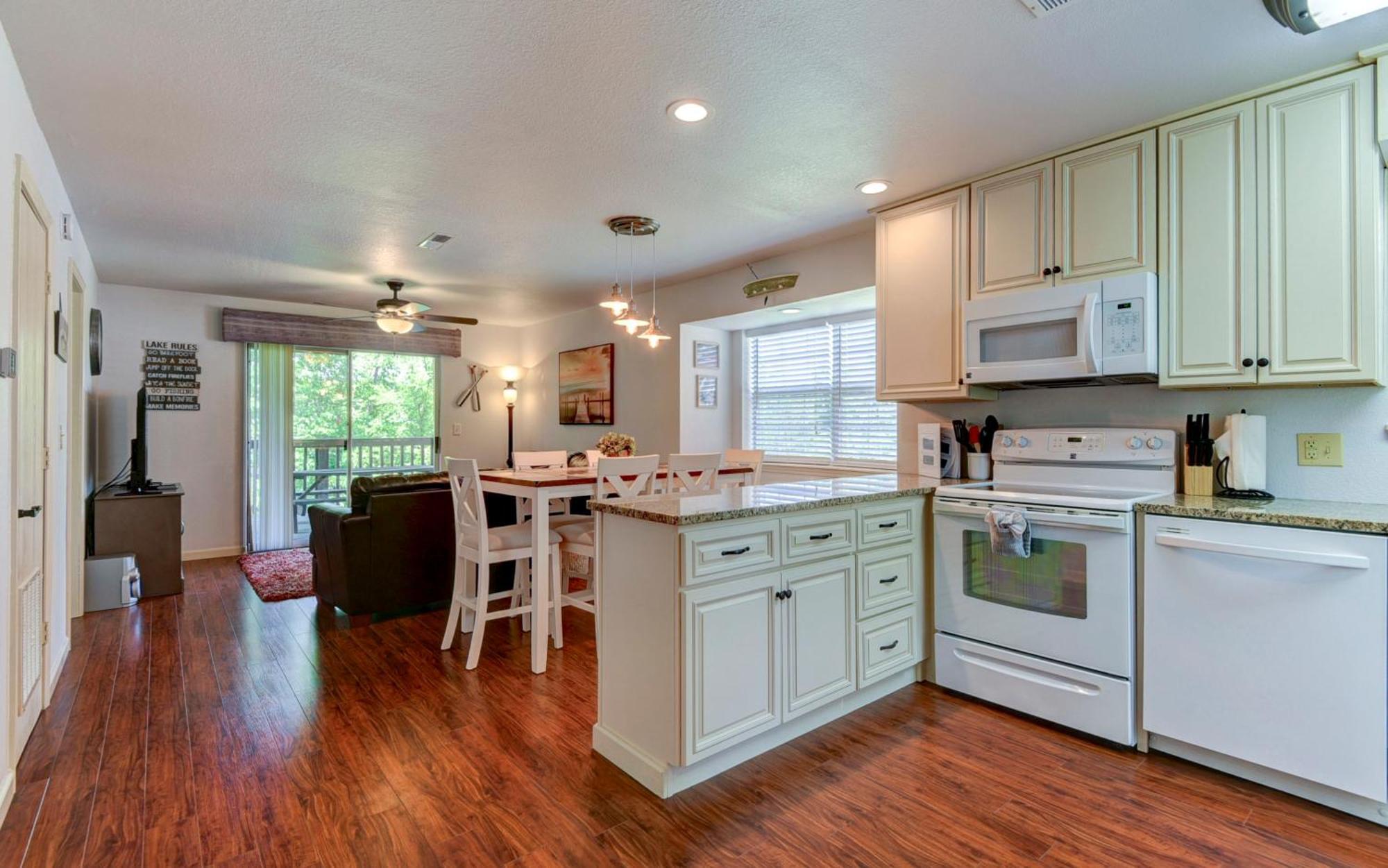 Beautiful Branson Getaway-Next To Silver Dollar City &Tablerock-Family Amenities Екстер'єр фото